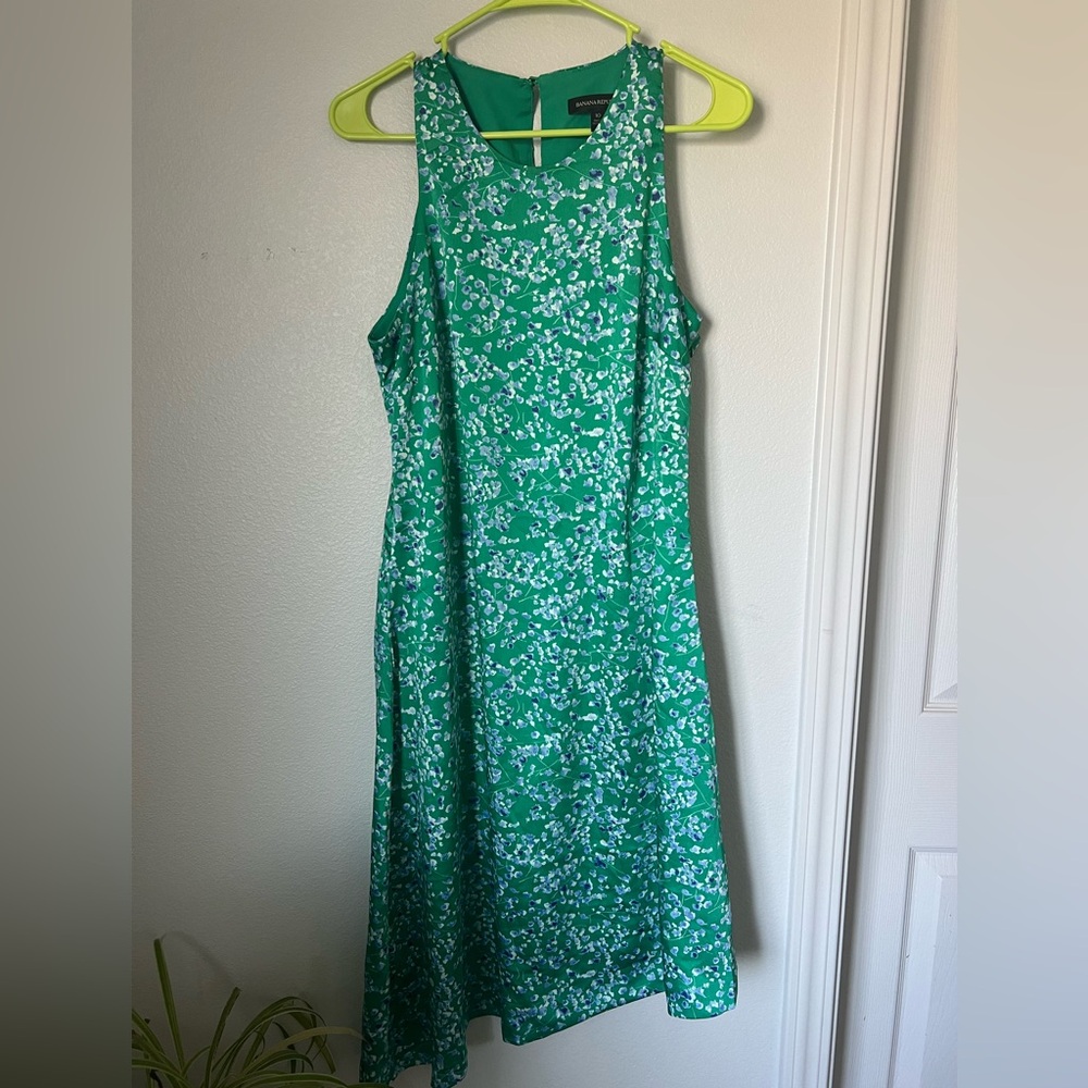 Banana Republic Green Floral Asymmetrical Sleeveless Dress Size 10
